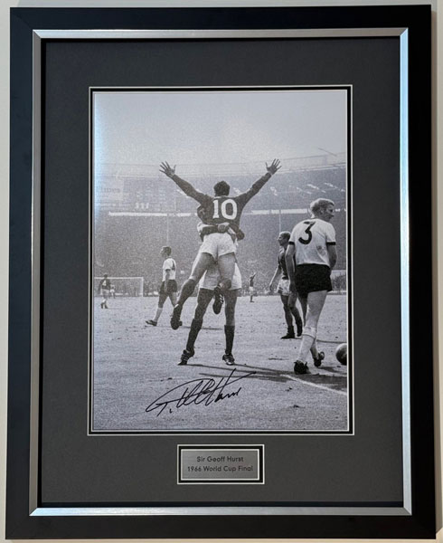 Sir Geoff Hurst 1966 Celebration Black/ White